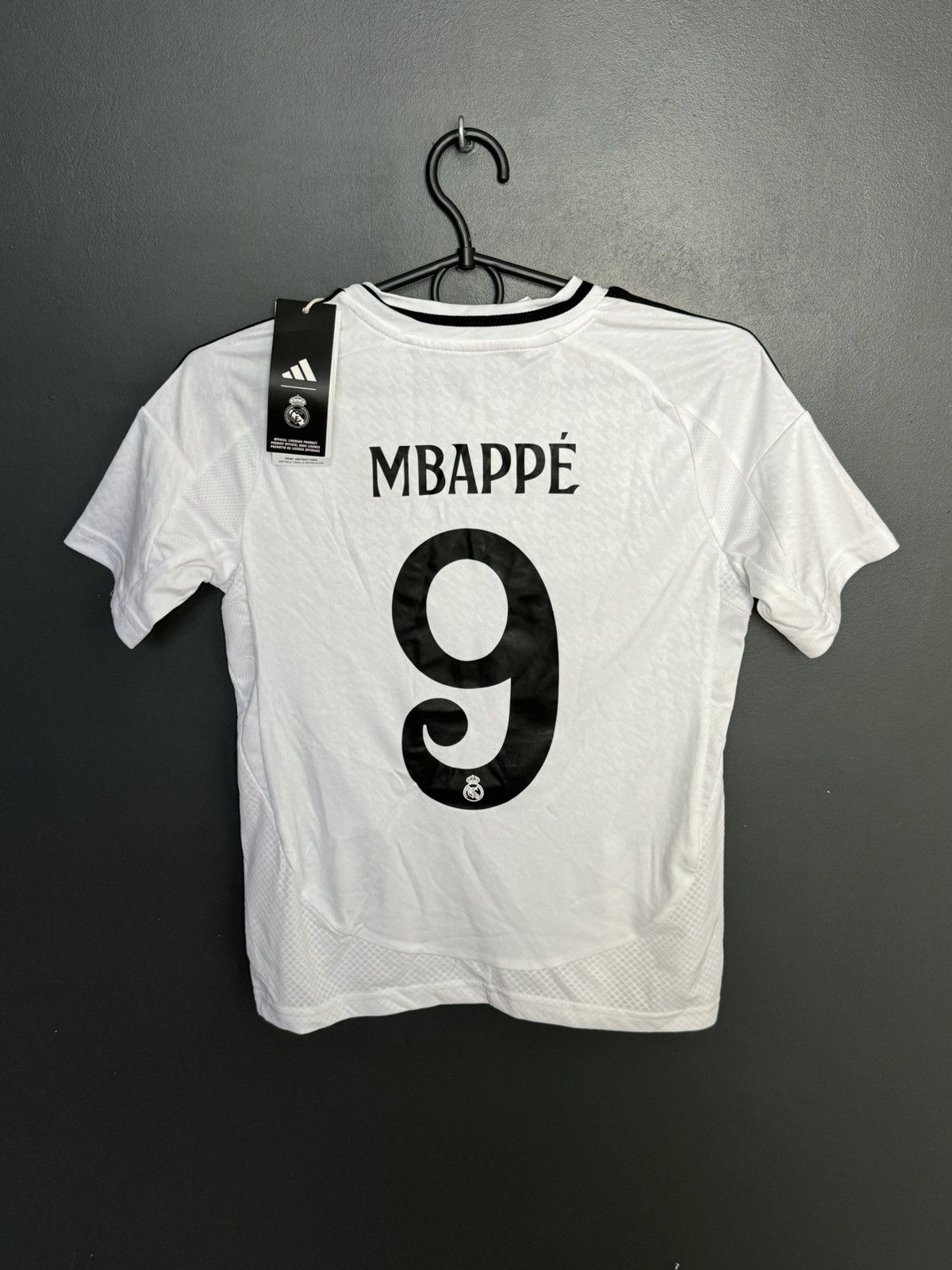 Adidas KIDS New Real Madrid 24/25 Home Mbappe Football Jersey Size US XS / EU 42 / 0 - 1 Thumbnail