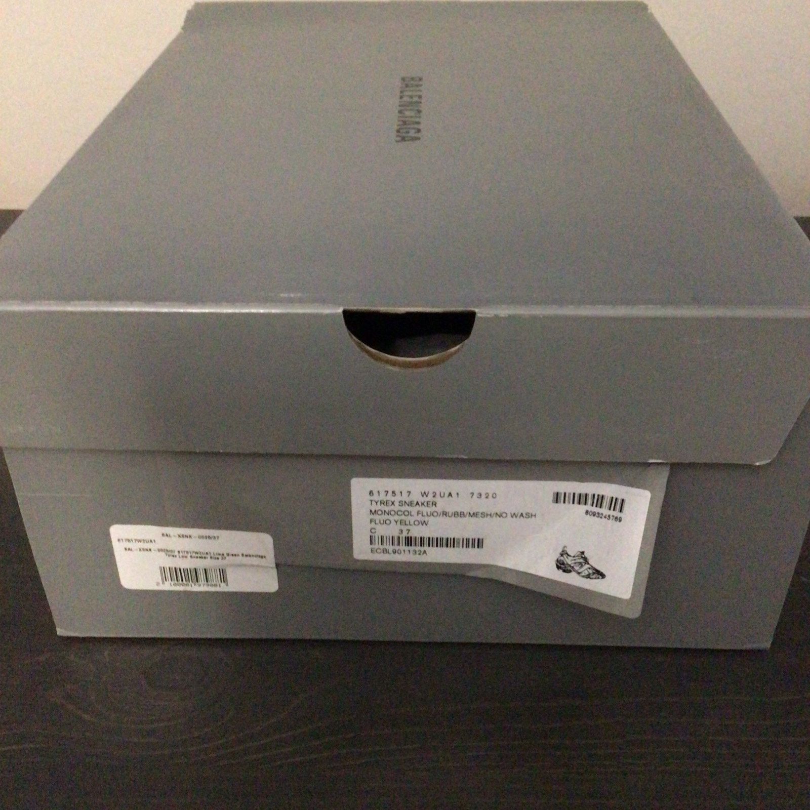 Balenciaga Balenciaga Tyrex Fluo Yellow Size 37 617517-W2UA1-7320 Size US 7 / IT 37 - 8 Thumbnail