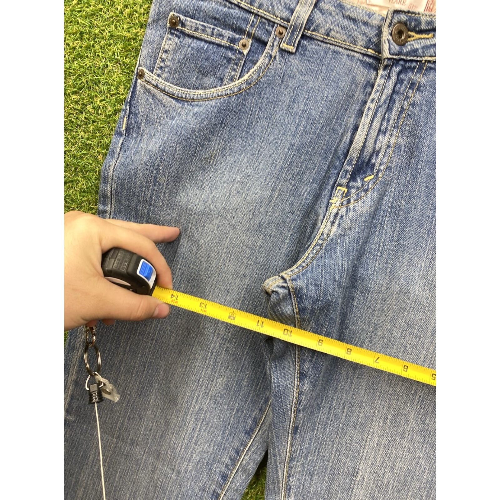 Levi's VINTAGE Levi's 517 Jeans Womens 18.5 PLUS Flare Stretch Light Whisker Fade NWT 5-Pocket Denim Blue Jeans Womens Plus 90s Flared Stretch Size 40" / US 18 - 7 Thumbnail