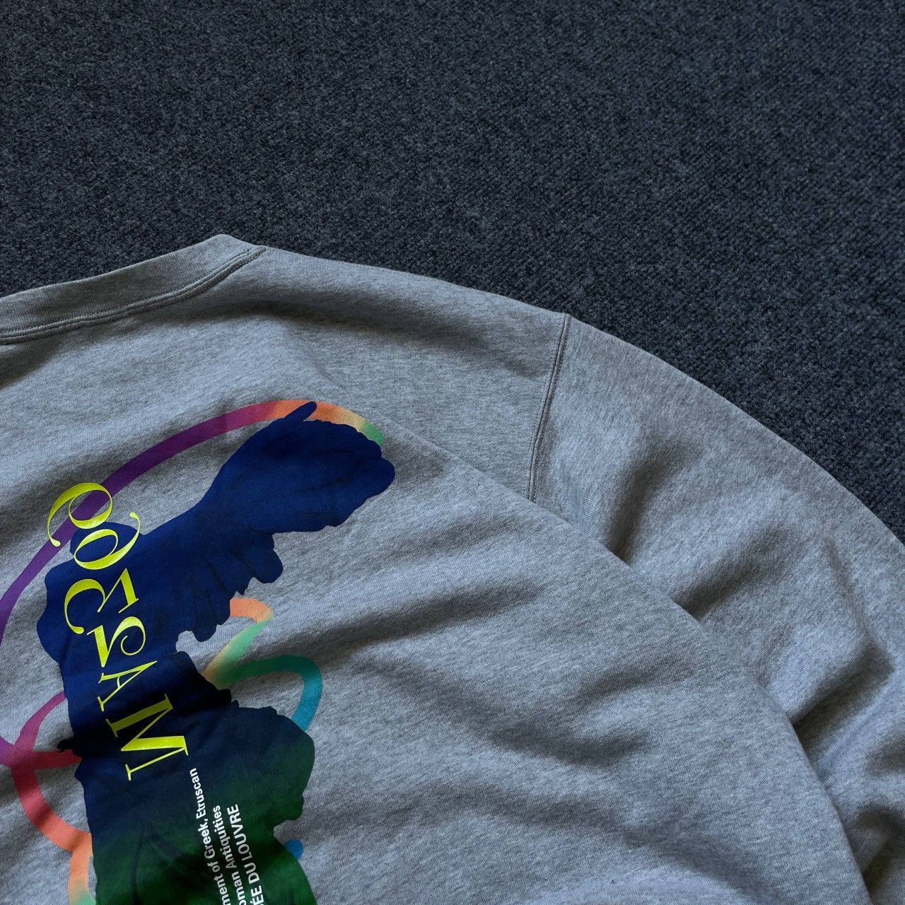 Uniqlo VTG Mans Peter Saville & Louvre Museum Uniqlo Sweatshirts Size US M / EU 48-50 / 2 - 13 Thumbnail
