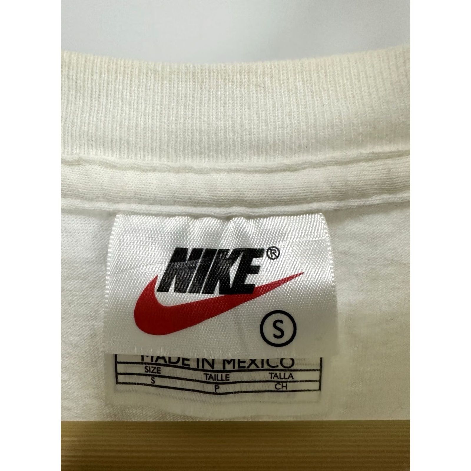 Nike VTG Nike I Cook I Clean I Kick Butt Sport Girl Power Short Sleeve T-Shirt Size S White Shirt Adults Unisex Nike Sport Girls S Size US S / EU 44-46 / 1 - 3 Thumbnail