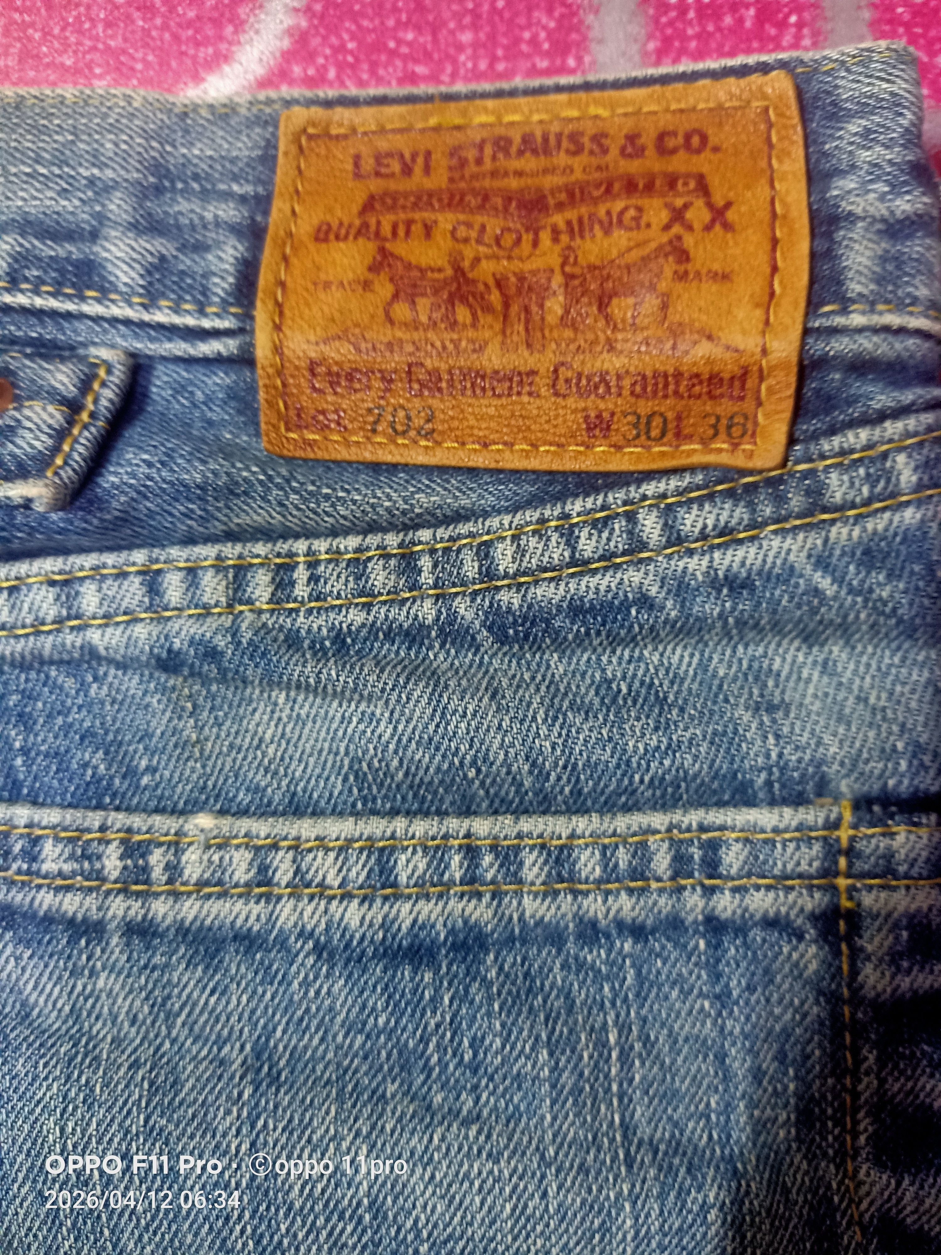 Levi's Vintage Clothing 💥 Vintage Big E 702 Redselved Distressdenim Denim 💥 Size US 30 / EU 46 - 3 Thumbnail