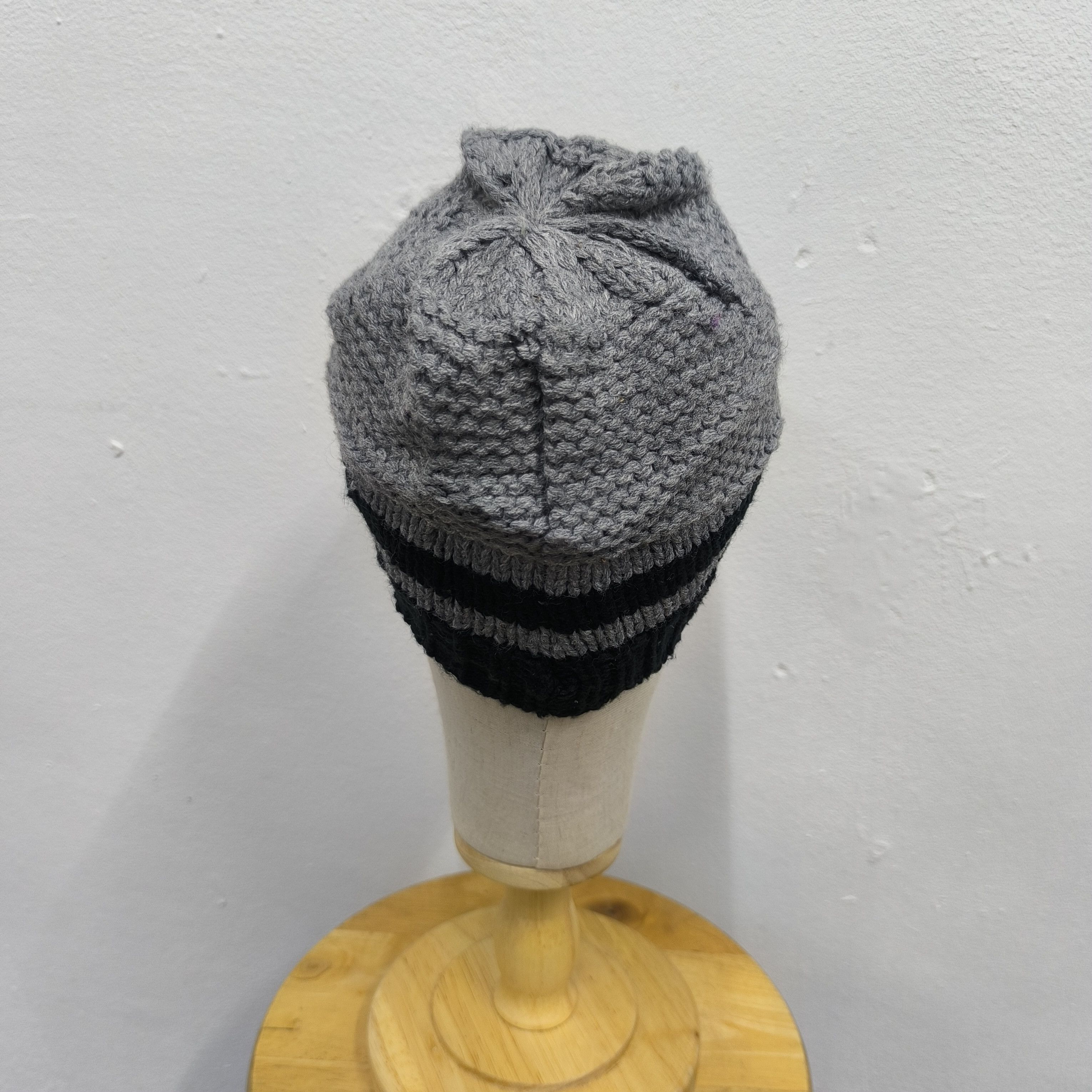 Japanese Brand ✨Japanese brand tomt.junior visor beanie hat Size ONE SIZE - 3 Thumbnail