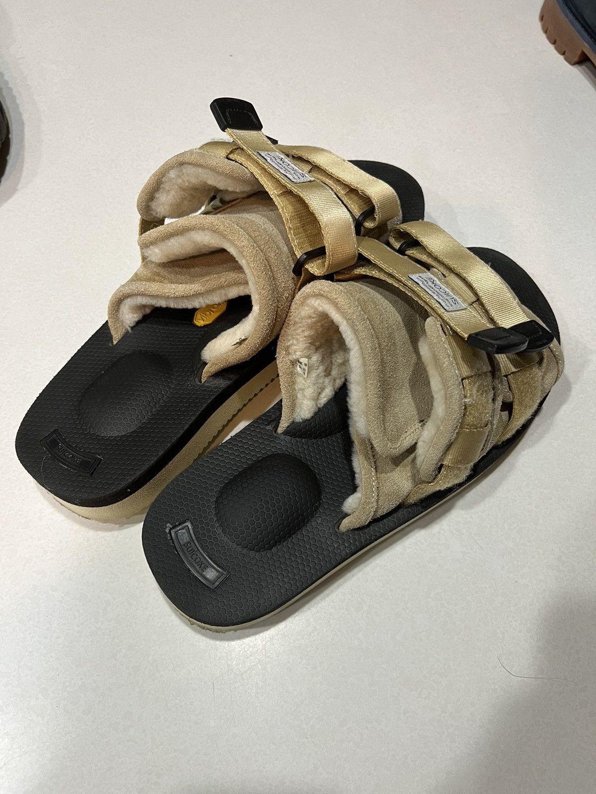 suicoke moto sale