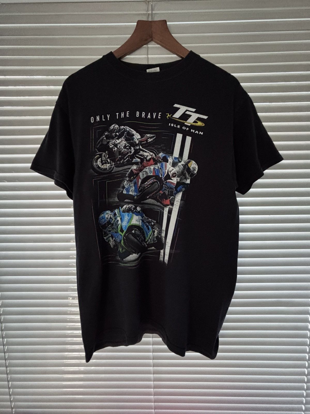 Band Tees Vintage Isle Of Man TT Racing The Brave Moto Graphic Tee Size US M / EU 48-50 / 2 - 1 Thumbnail