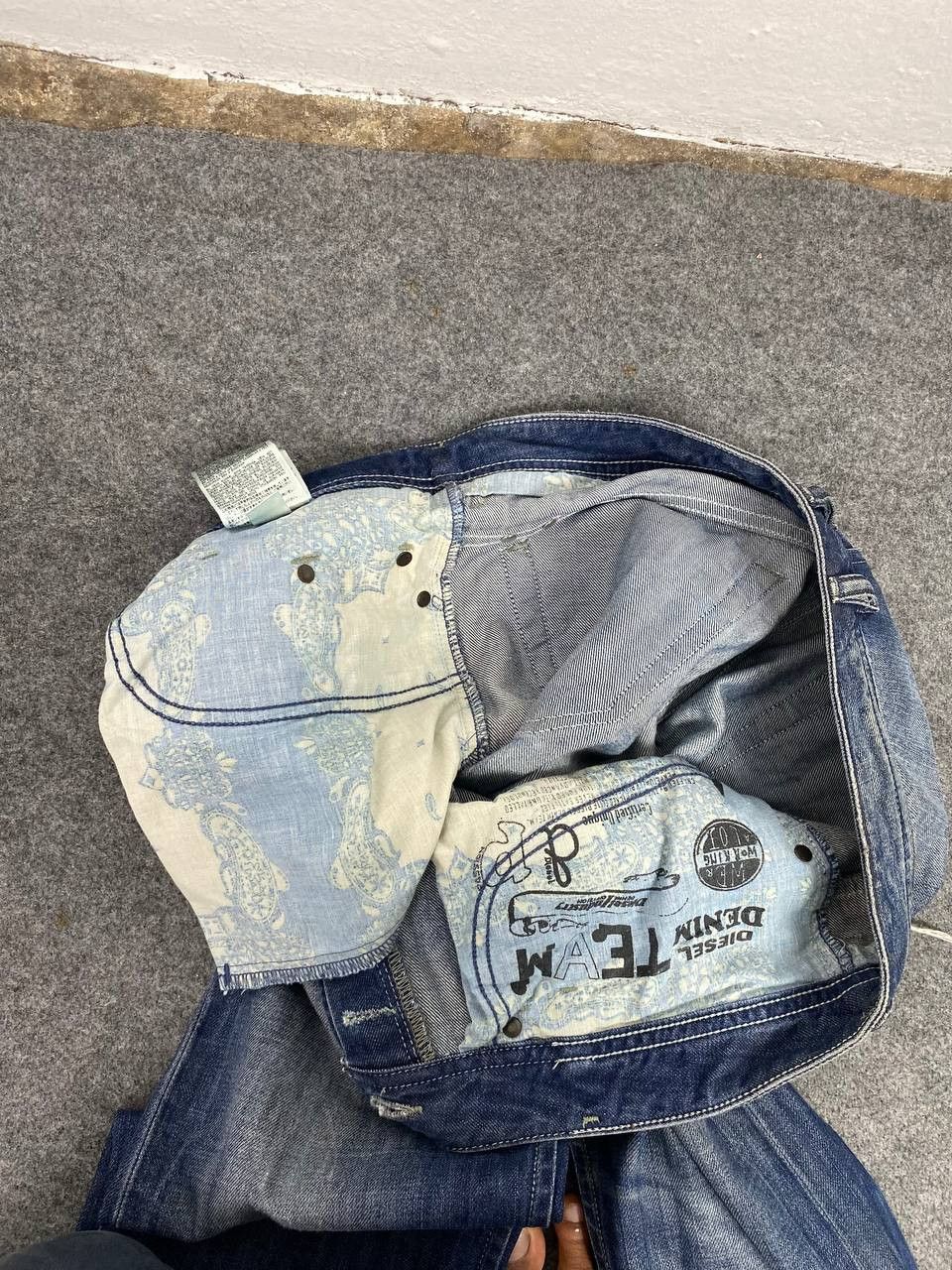 Diesel diesel regular slim tapered distressed denim nice design Size US 36 / EU 52 - 14 Thumbnail