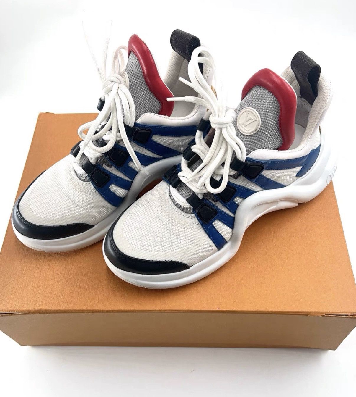 Louis Vuitton Louis Vuitton Classic Blue & Red Colorblock Dad Sneakers K12 Size US 6 / IT 36 - 1 Thumbnail
