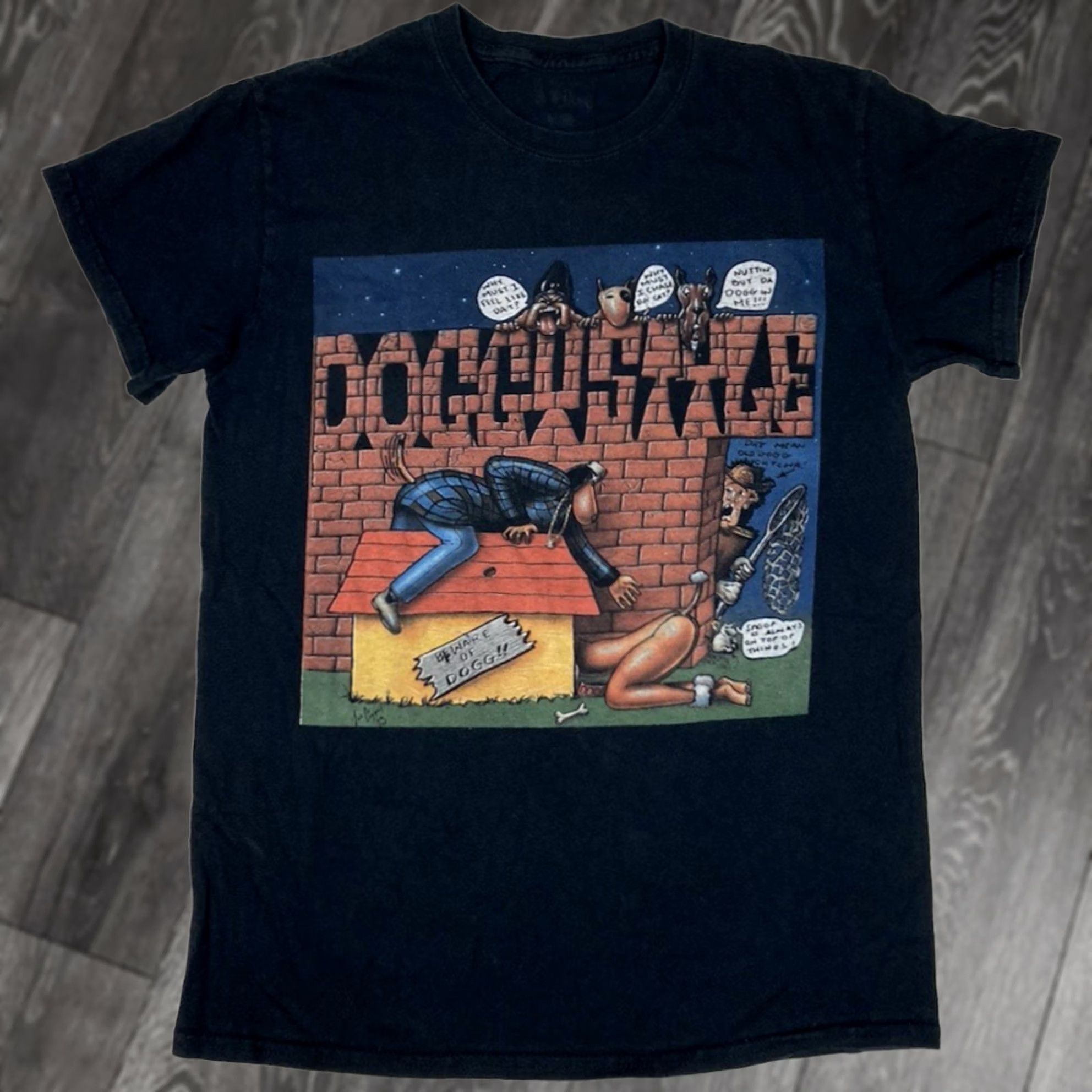 Vintage Snoop Doggy Dogg Doggystyle Graphic T-shirt Women Small Black Short Sleeve Music Shirt Size S / US 4 / IT 40 - 1 Thumbnail