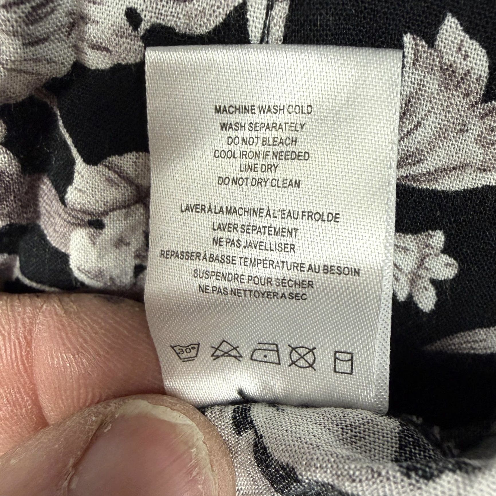 Spiritual Gangster Spiritual Gangster Blouse Kimono Womens One Size Black Floral Open Front Boho Shirt Size ONE SIZE - 6 Thumbnail