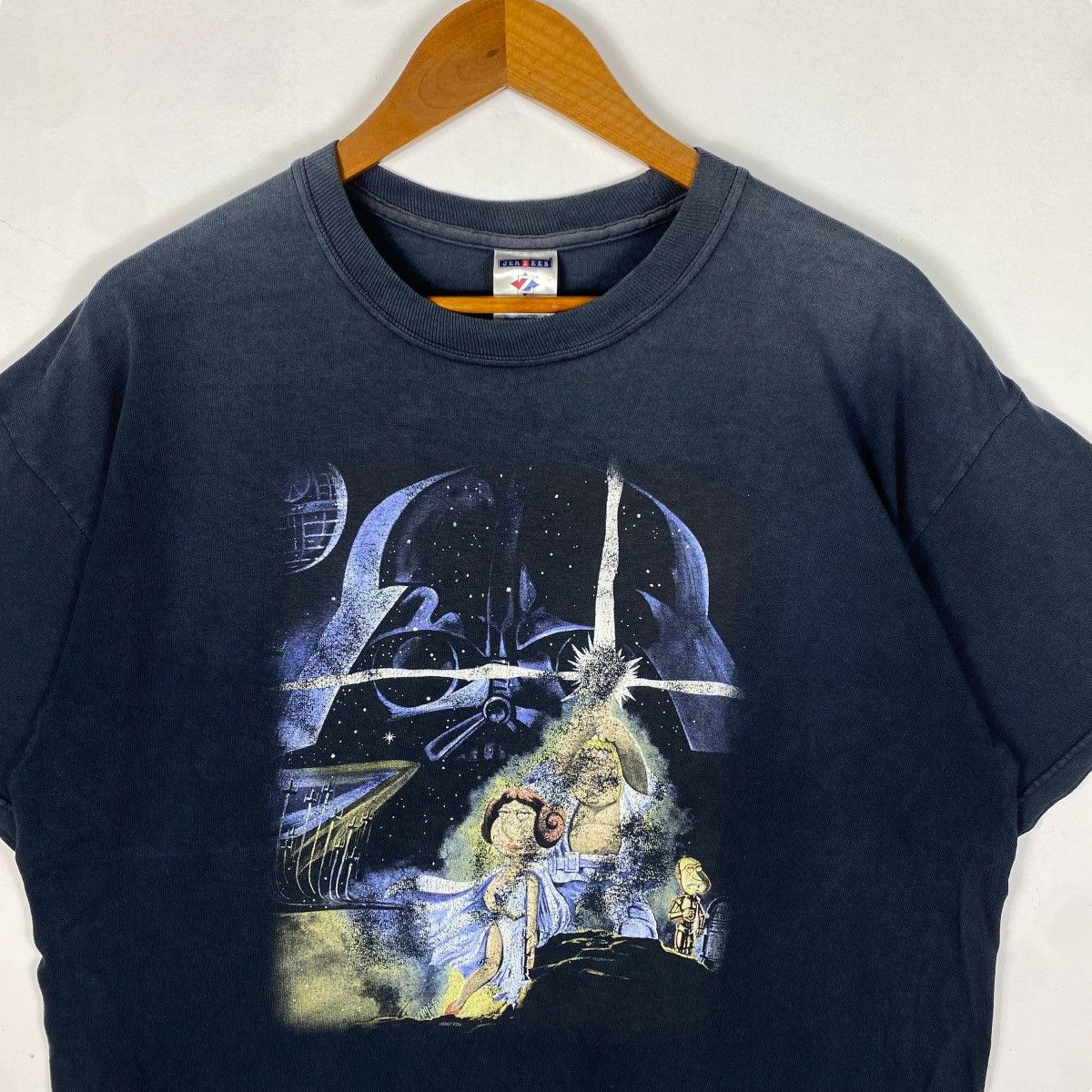 Cartoon Network × Star Wars × Vintage Vintage 00's FAMILY GUY Star Wars Parody Sun Faded Tee Shirt Size US XL / EU 56 / 4 - 2 Thumbnail