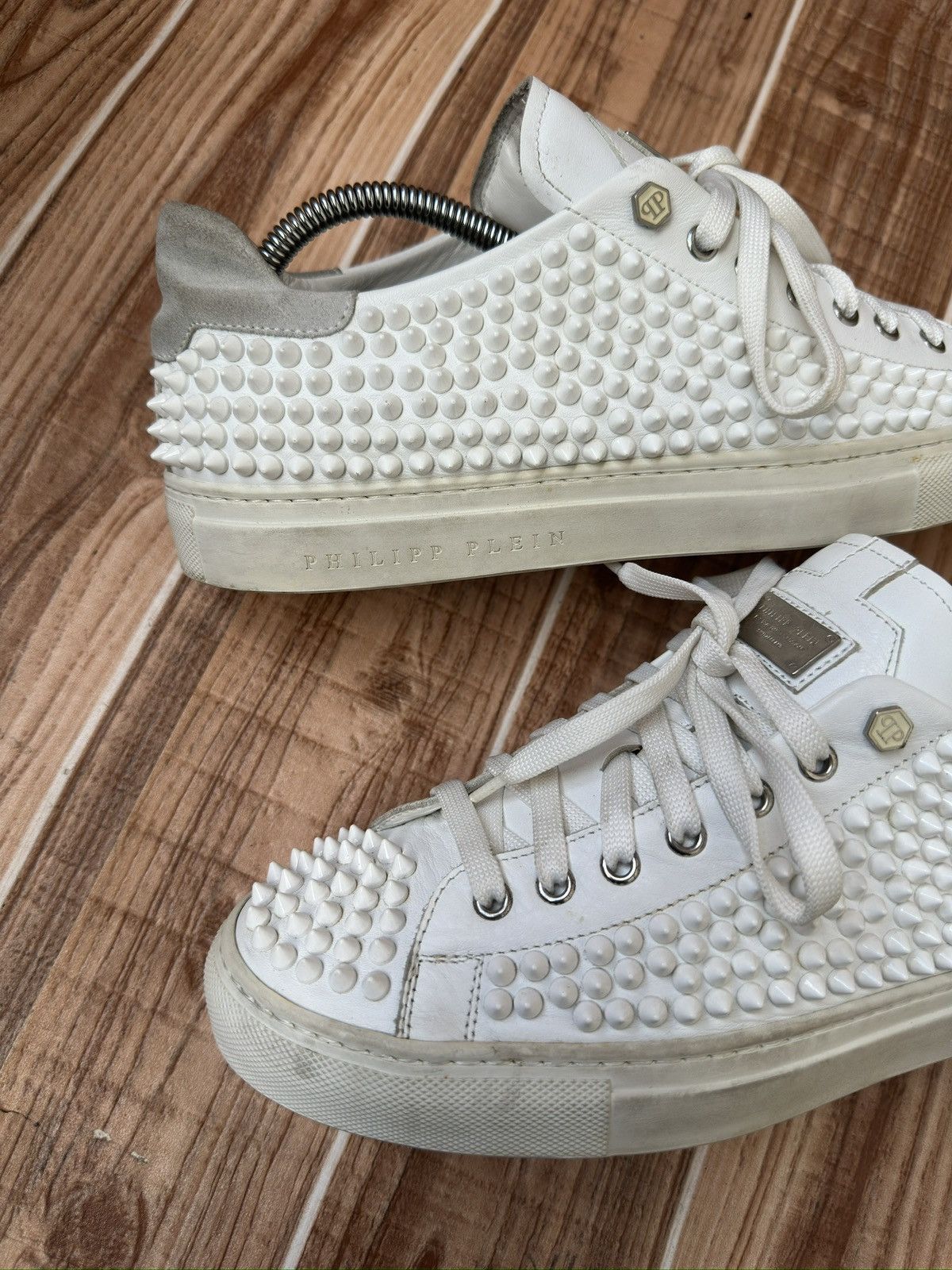Philipp Plein Philipp Plein 78 Studded Spiked White Low Top Trainers Size US 9 / EU 42 - 6 Thumbnail