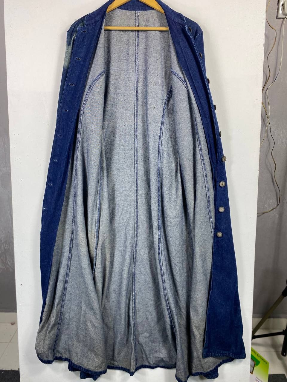 Japanese Brand vintage japanese brand open collar long denim jacket Size US L / EU 52-54 / 3 - 8 Thumbnail