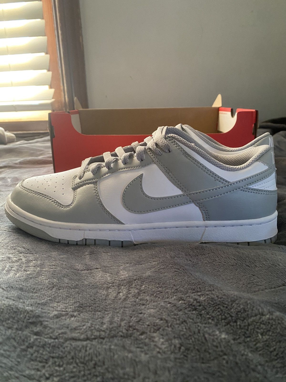 Nike NIKE DUNKS LOW GREY AND WHITE Size US 9.5 / EU 42-43 - 8 Thumbnail