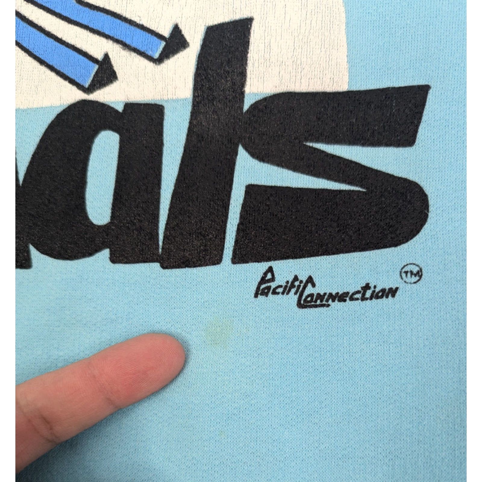 TEE JAYS VINTAGE Tee Jays Sweatshirt Shirt Unisex Adults XL Blue Pullover 80s Ski Animals Made in USA Size US XL / EU 56 / 4 - 3 Thumbnail