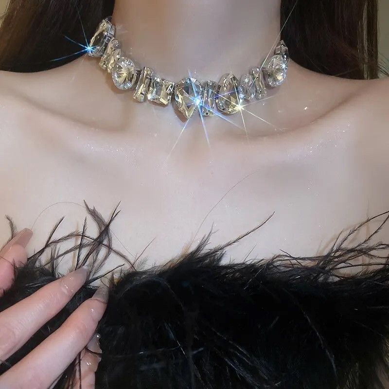 Jewelry Crystal Choker Necklace Size ONE SIZE - 2 Thumbnail