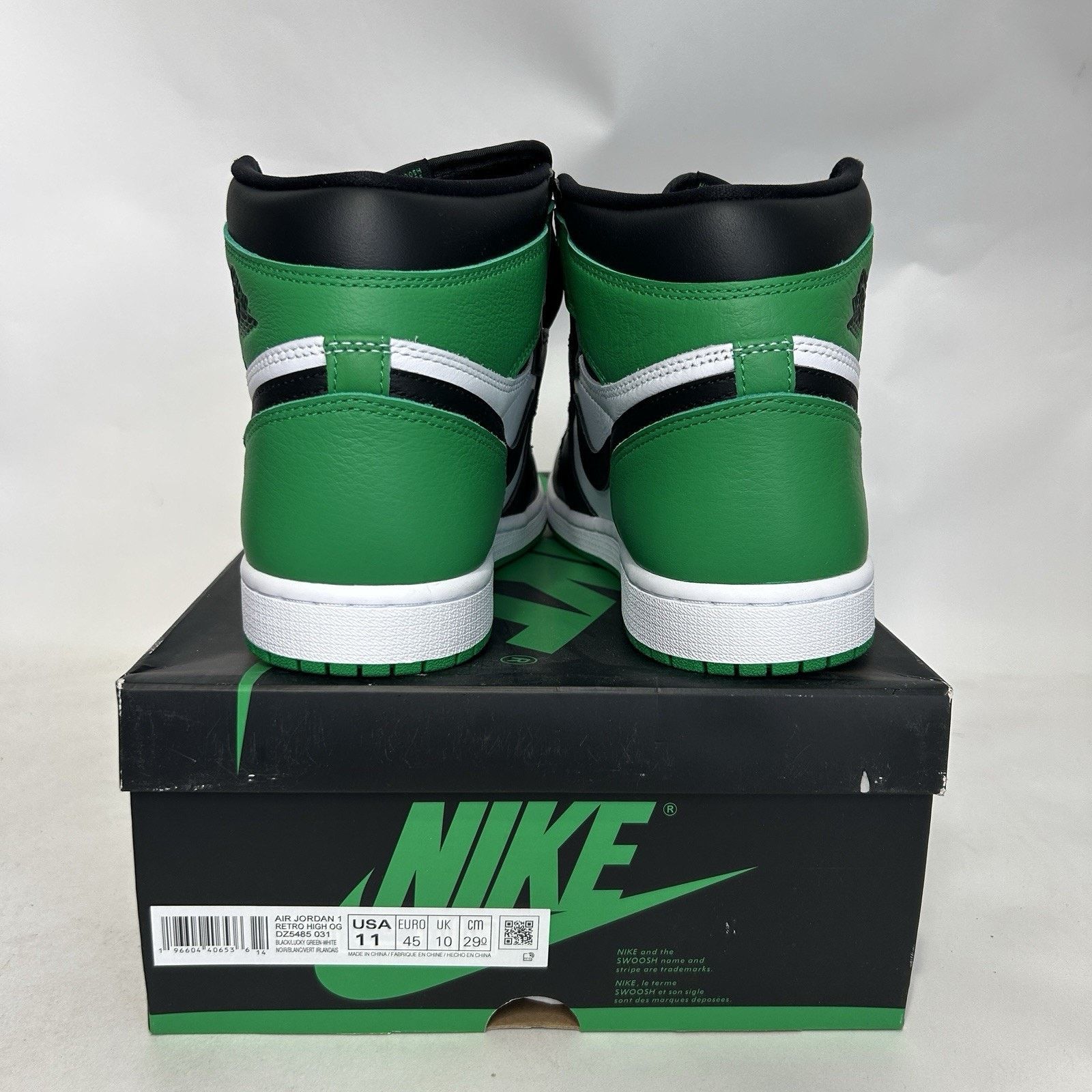 Jordan Brand Nike Air Jordan 1 Retro High OG “Black Lucky Green” Size US 11 / EU 44 - 4 Thumbnail