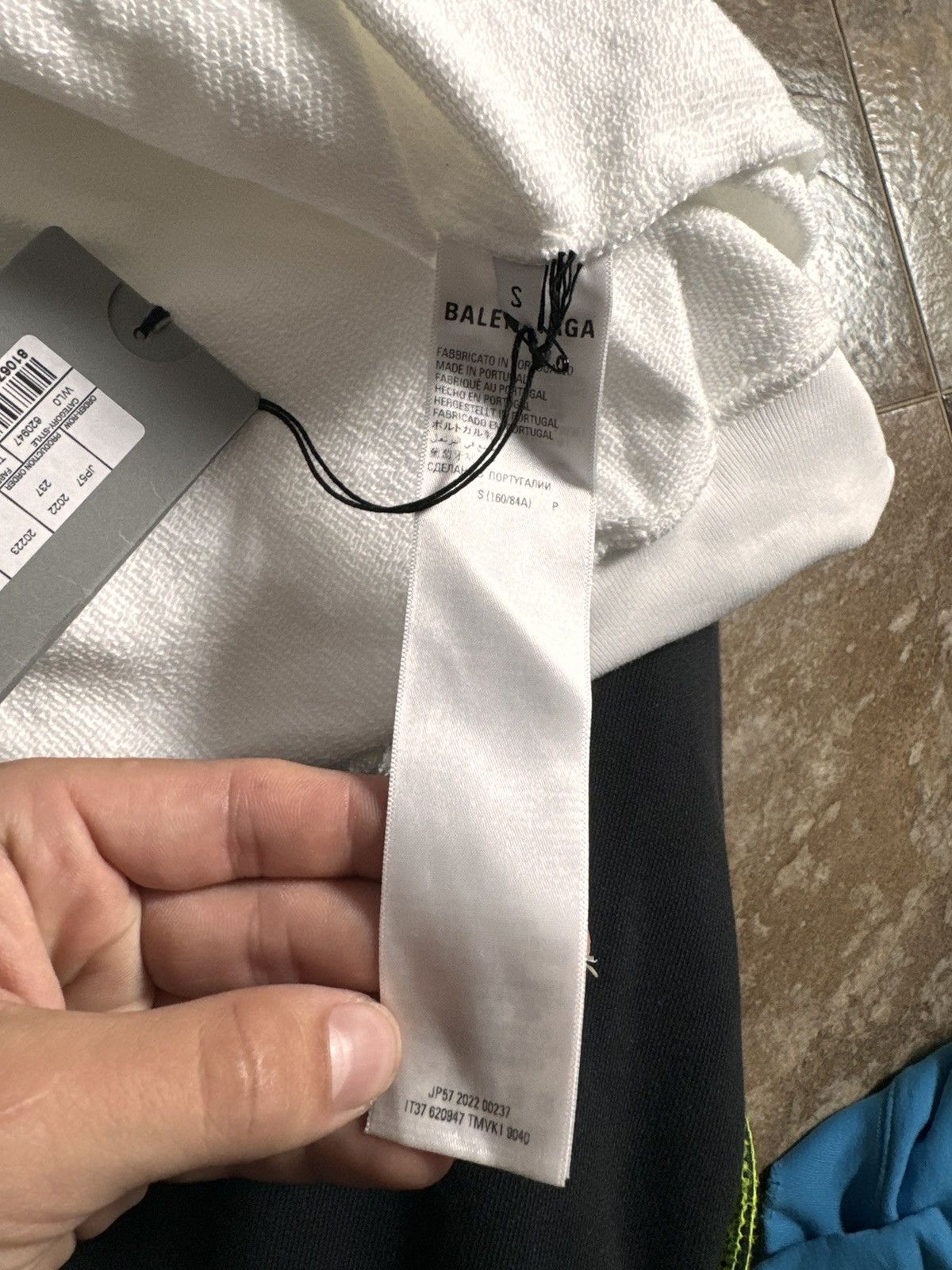 Balenciaga Balenciaga fashion institute hoodie Size US M / EU 48-50 / 2 - 6 Thumbnail
