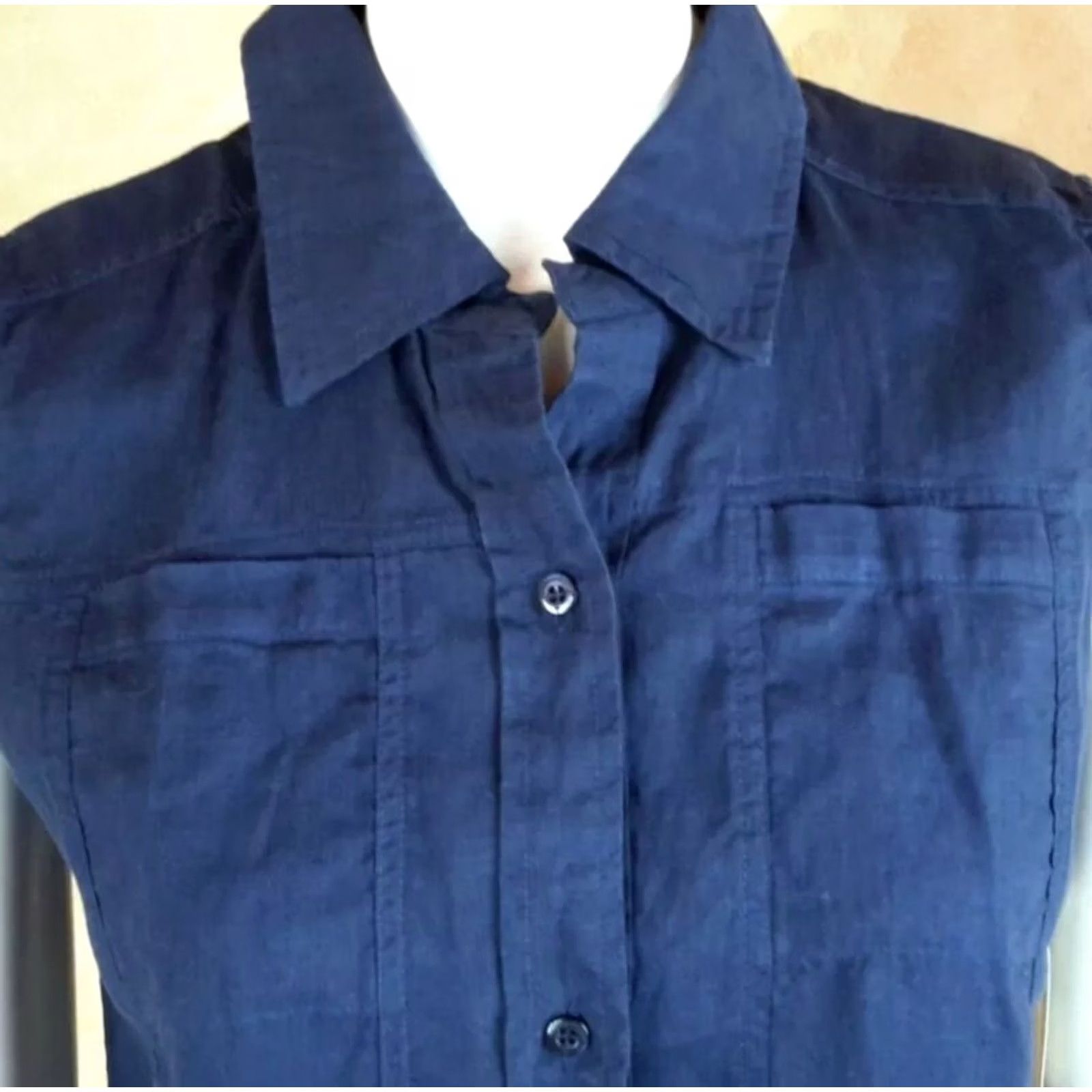 Vintage Margaritaville Blouse Women's Small Navy Blue Linen Sleeveless Button Front Casual Shirt Jewelry Pockets Regular Size S / US 4 / IT 40 - 2 Thumbnail