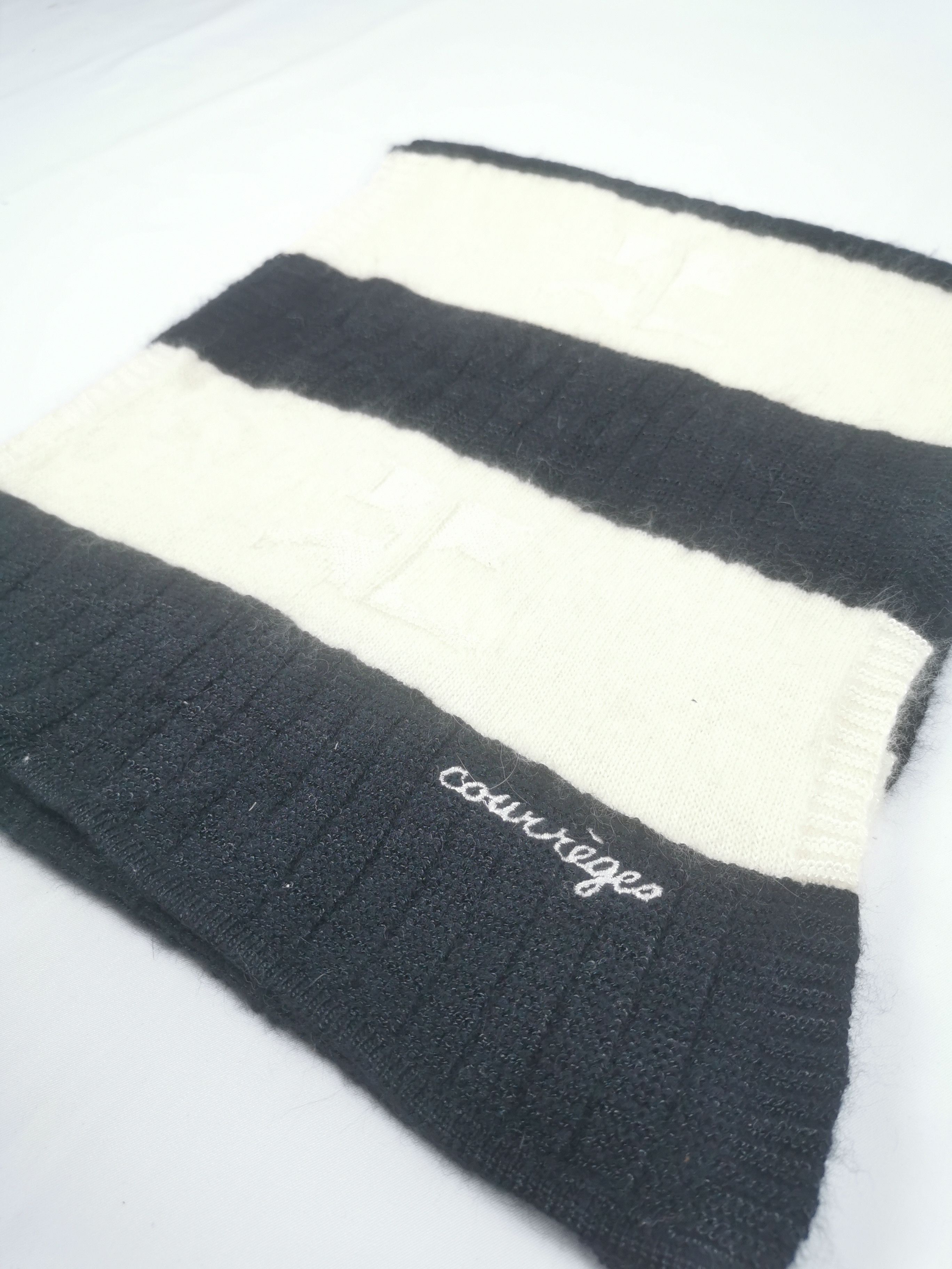 Courreges Courreges scarf muffler Size ONE SIZE - 6 Thumbnail