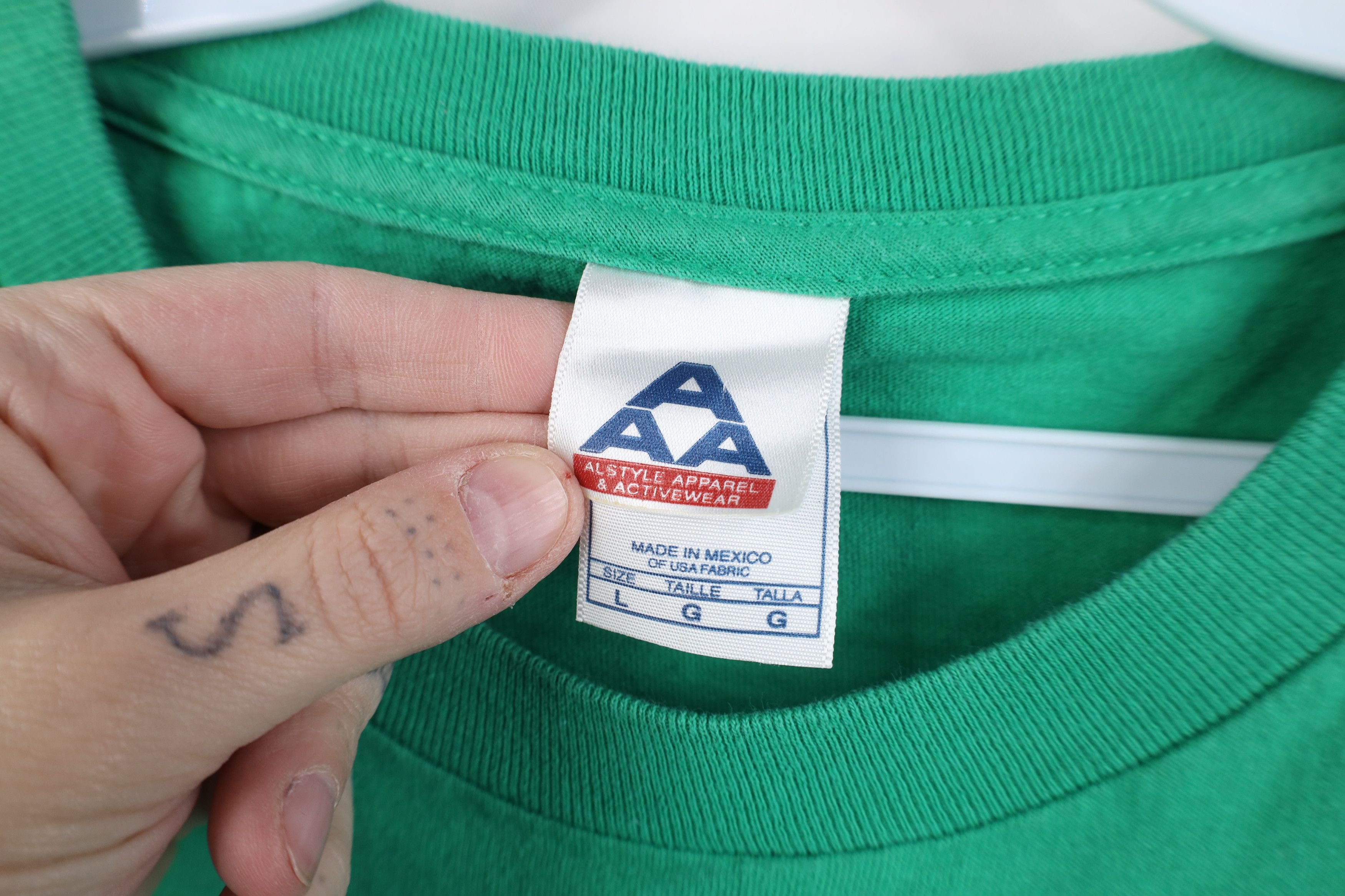Vintage Vintage Y2K Streetwear John Beer Short Sleeve T-Shirt Green Size US L / EU 52-54 / 3 - 7 Thumbnail