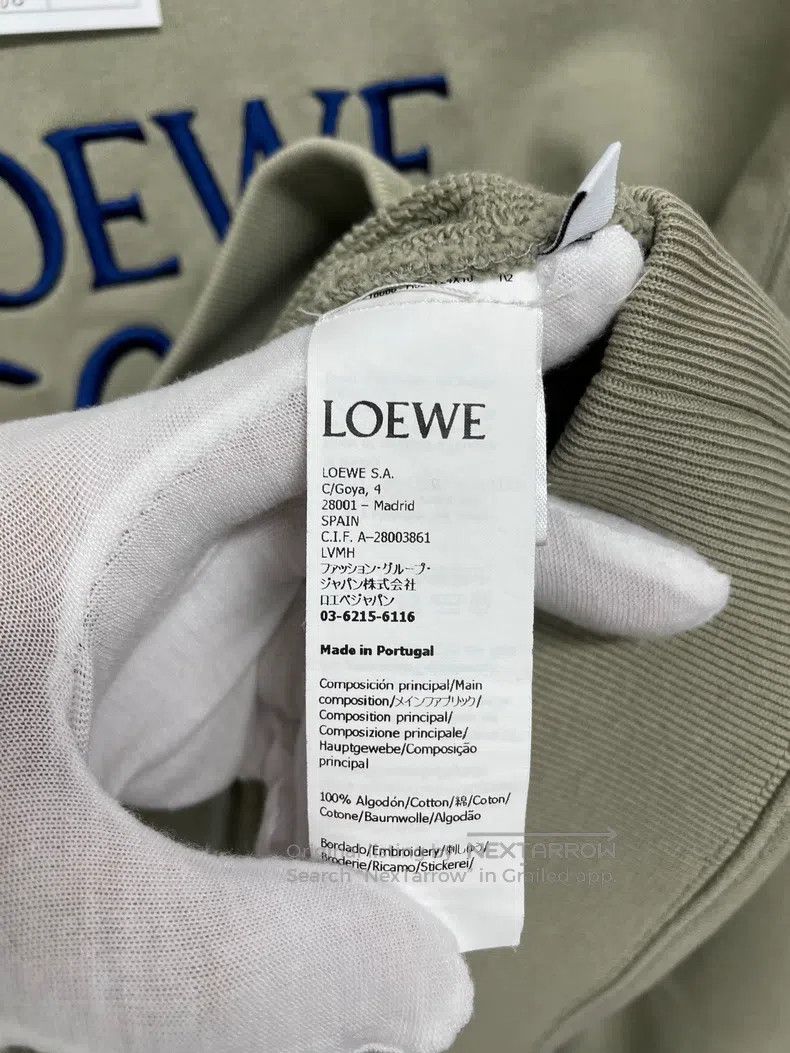 Loewe Loewe Chest Embroidered Logo Sweatshirt Sage Green Size XL / US 12-14 / IT 48-50 - 4 Thumbnail