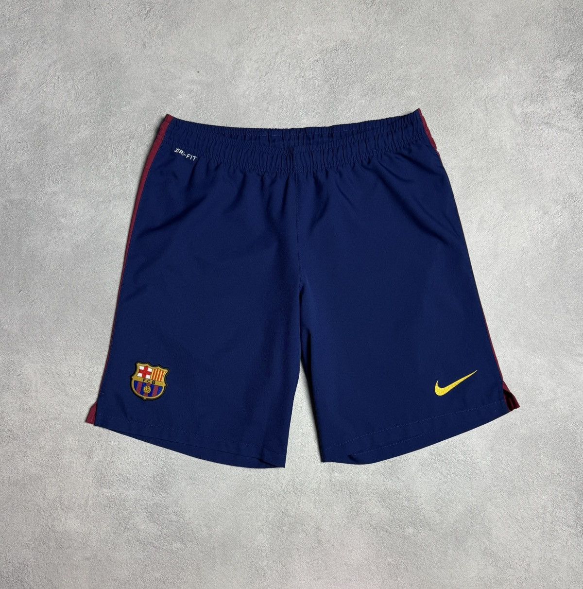 Nike Barcelona 2014 2015 Home Football Soccer Shorts Nike Size US 34 / EU 50 - 1 Thumbnail