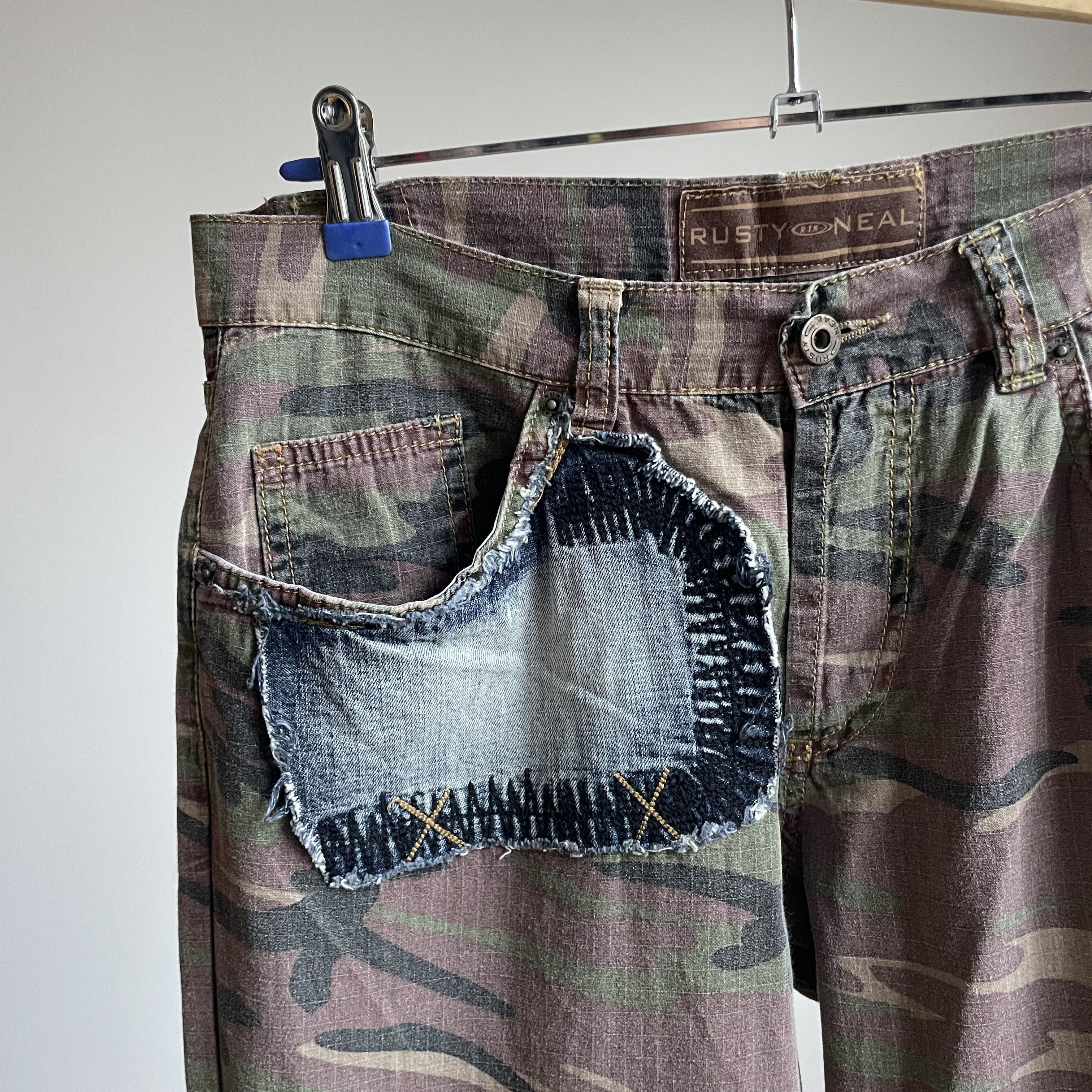 Vintage Rusty Neal Vintage Hybrid Camo/Denim Pants Size 33x34 Size US 33 - 7 Thumbnail