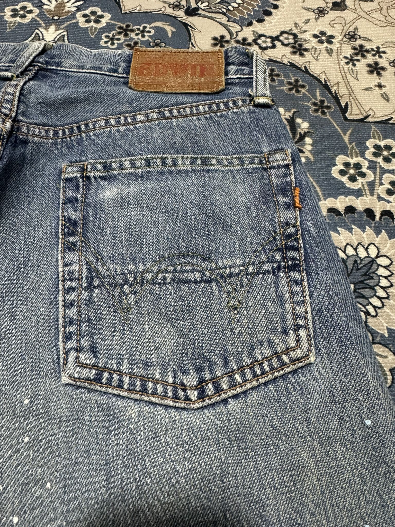 20471120 × Beauty Beast × Japanese Brand Vintage Edwin 505XX Selvadge Red Line Painted Jeans Pop Art Size US 29 - 11 Thumbnail