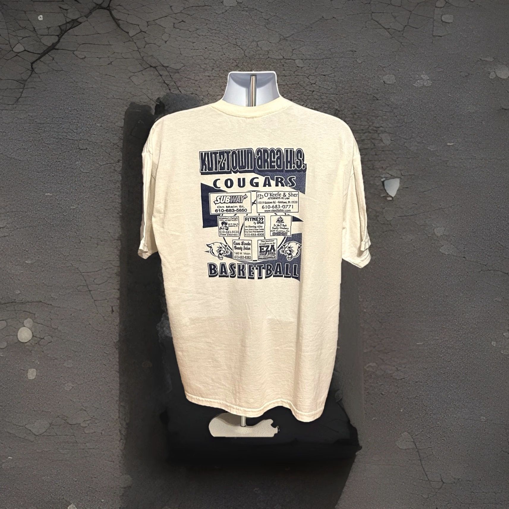 Gildan Y2K Kutztown Area High School Cougars Basketball 08-09 Shirt Men XL White Gildan Size US XL / EU 56 / 4 - 4 Thumbnail