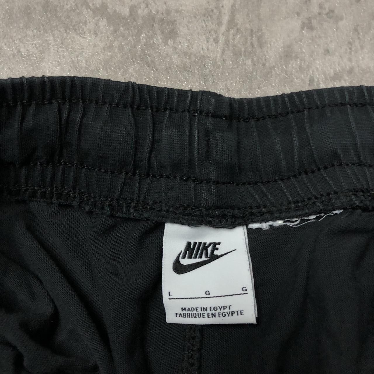 Nike Nike black shorts #nike #shorts Size US 34 / EU 50 - 4 Thumbnail