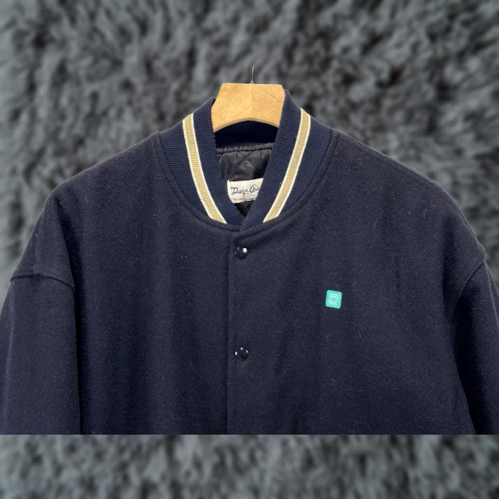 Vintage VINTAGE Design Original Wool Bomber Jacket Men’s XL Navy USA Varsity Preppy USA 90s College Mens XL Navy Bomber Jacket Size US XL / EU 56 / 4 - 1 Thumbnail