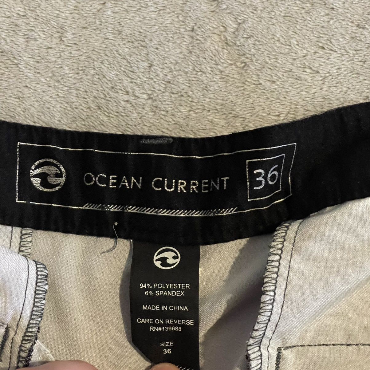 Ocean Current Ocean Current Men Hybrid Shorts Size 36 Gray Palm Leaf Print Size US 36 / EU 52 - 3 Thumbnail