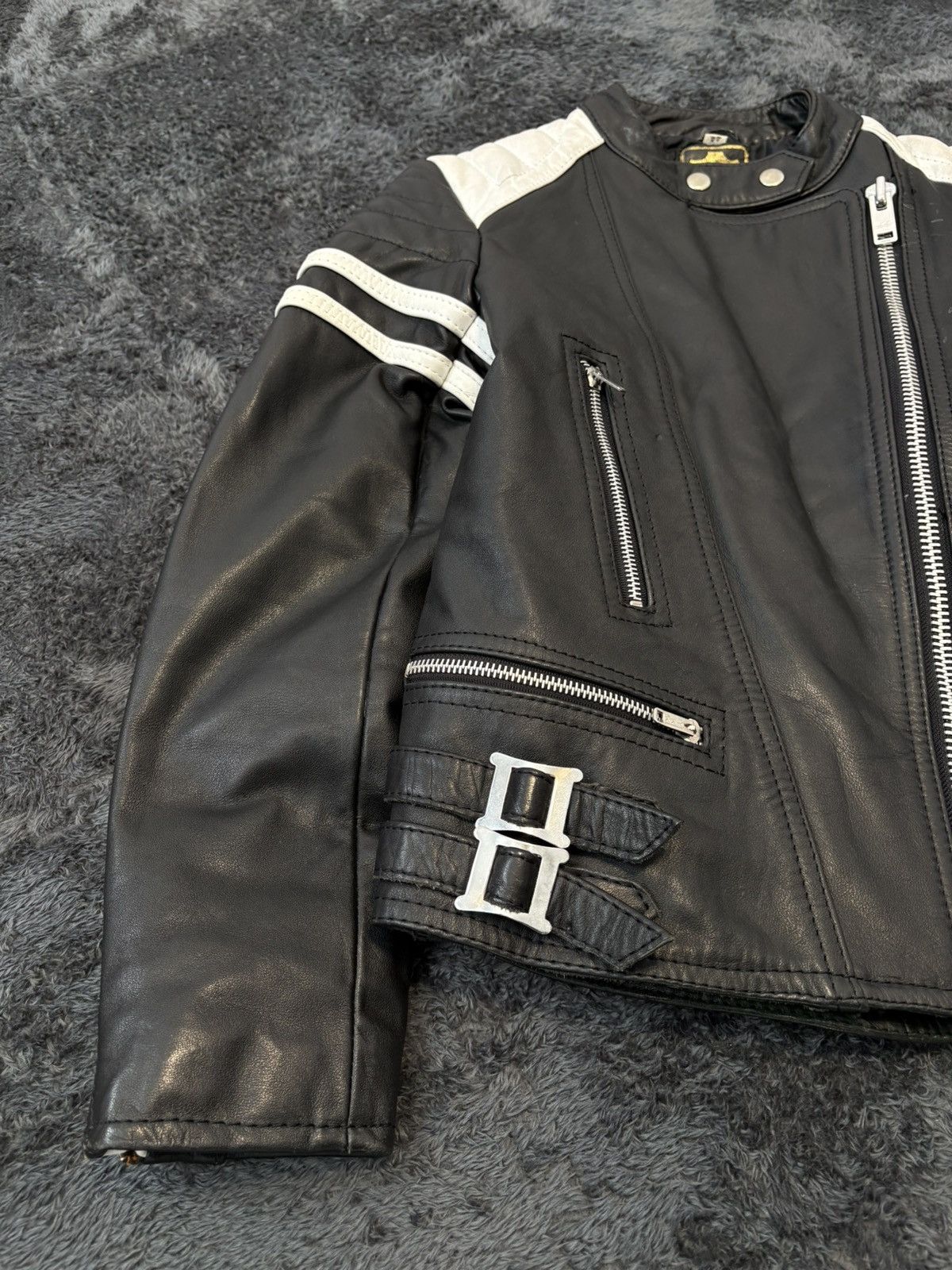 Japanese Brand Heavy Real Leather Racing Jacket Ducati Harley RedBull Size M / US 6-8 / IT 42-44 - 3 Thumbnail