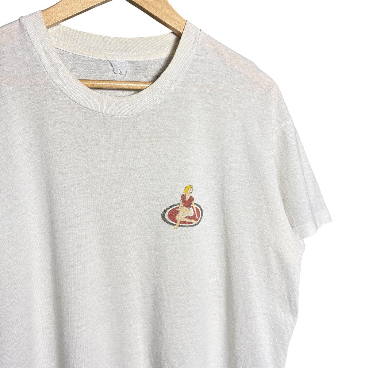 Vintage Vintage 90s Women Graphic Single Stitch T-Shirt Size US L / EU 52-54 / 3 - 1 Thumbnail