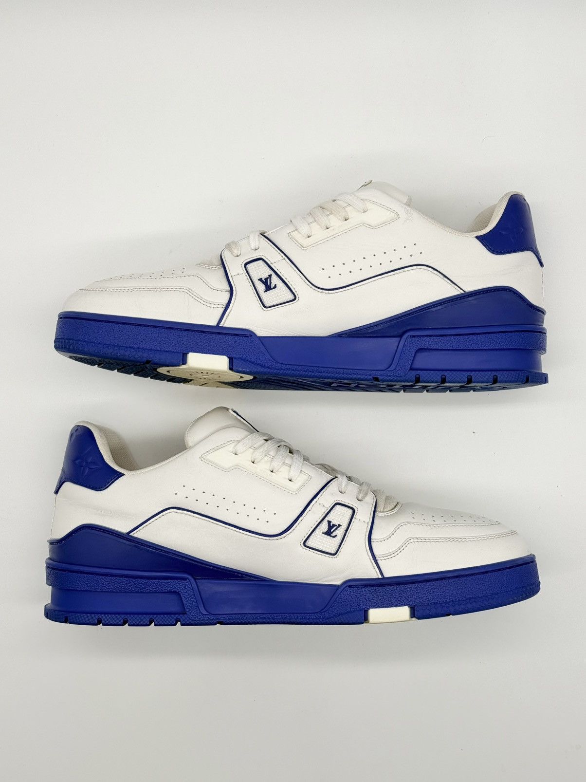 Louis Vuitton Size 10 - Louis Vuitton Trainer Low White Blue Size US 10 / EU 43 - 3 Thumbnail