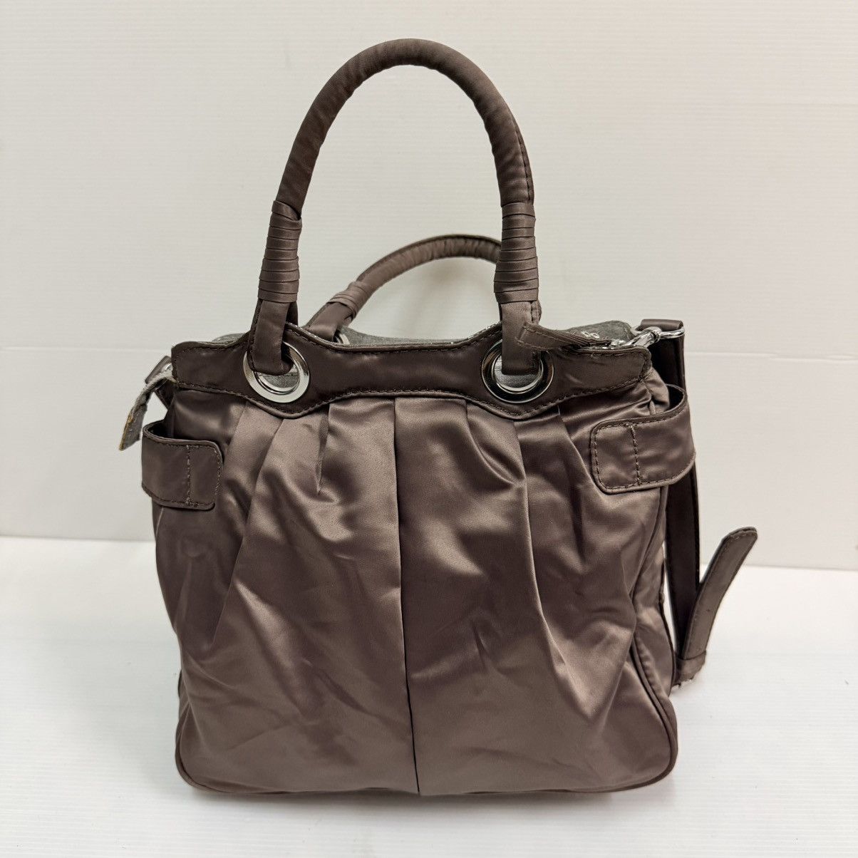Guess Guess Y2K Vintage Silk 2 Way Handbag Size ONE SIZE - 2 Thumbnail
