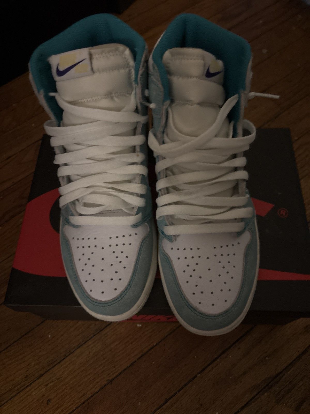 Jordan Brand Turbo Green Jordan 1s Size US 8.5 / EU 41-42 - 1 Thumbnail