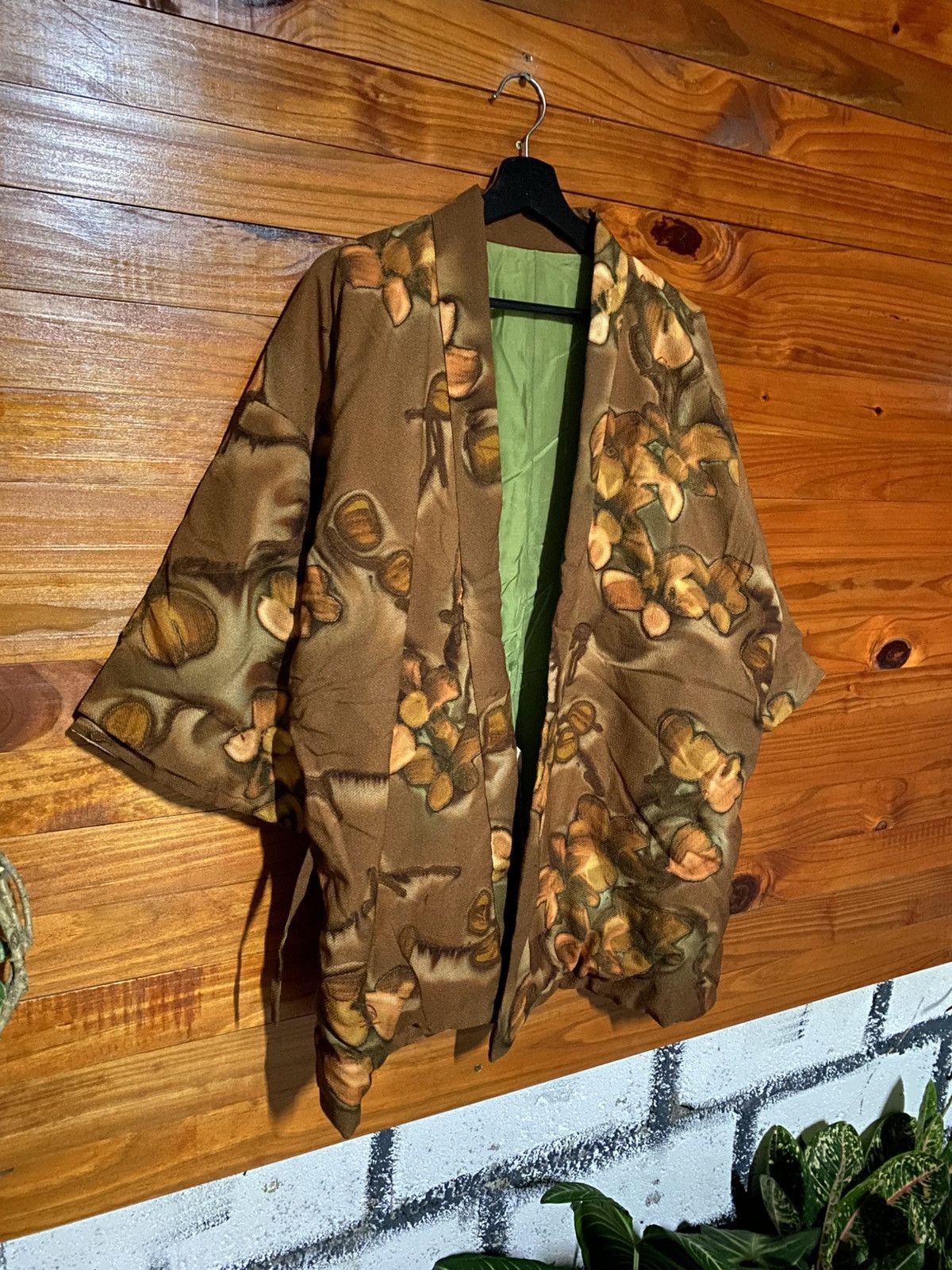Japanese Brand Vintage Floral Kimono Jacket | Brown Japanese-Inspired Haori Size US M / EU 48-50 / 2 - 5 Thumbnail