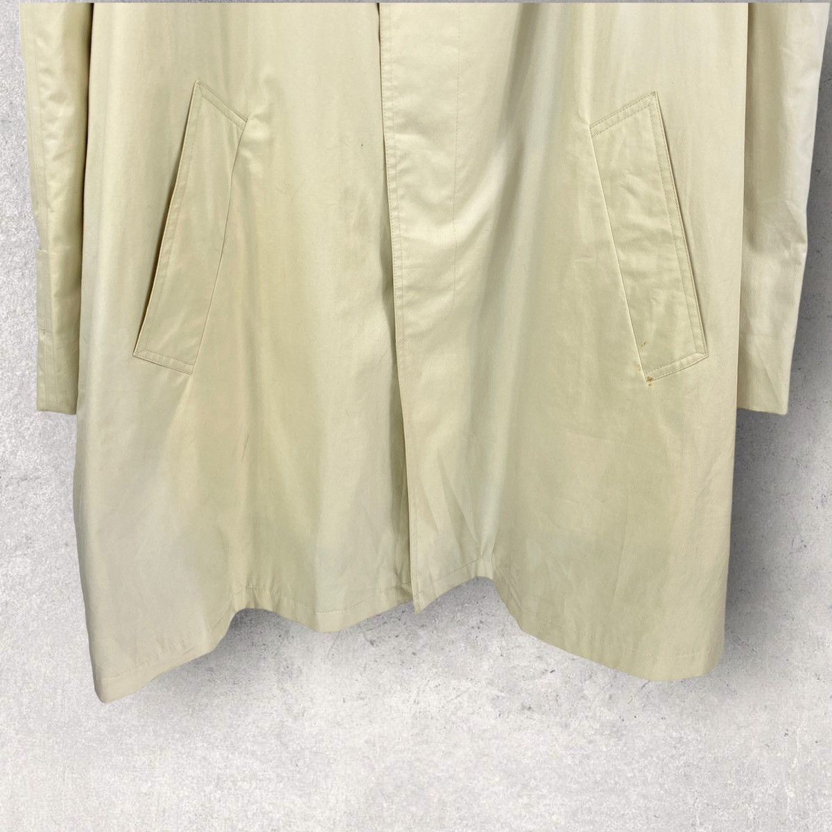 Aquascutum × Vintage vintage Aquascutum London Harrods Tan Trench Over Coat Size L / US 10 / IT 46 - 5 Thumbnail