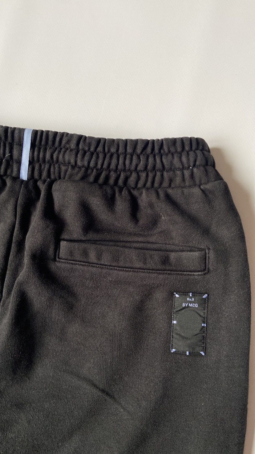 MCQ MCQ by Alexander McQueen cuffed sweat pants with NFC code Size US 30 / EU 46 - 4 Thumbnail