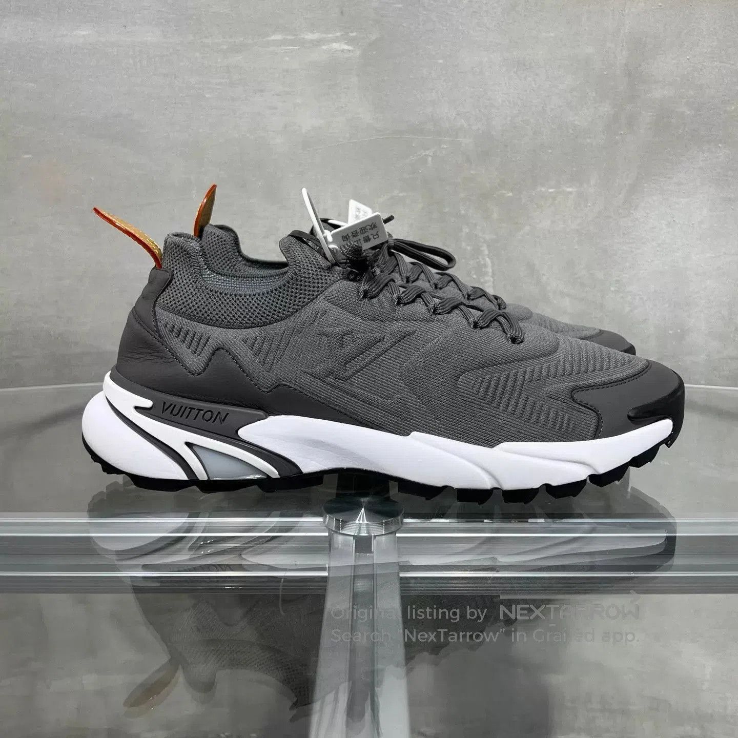 Louis Vuitton Gray Lowtop Sneakers Size 9. Size US 9 / EU 42 - 4 Thumbnail