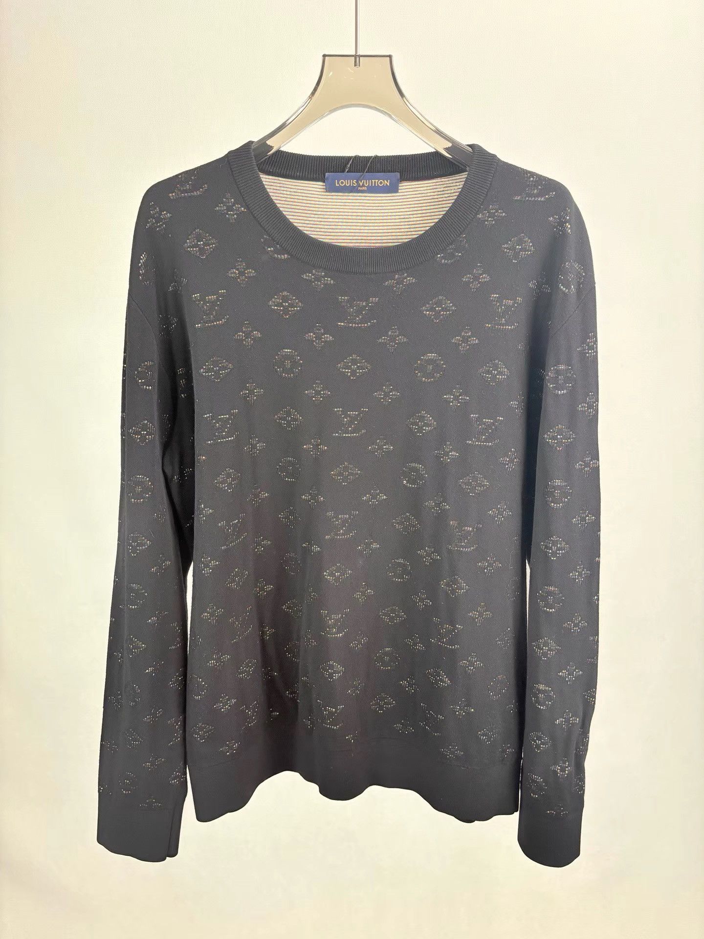 Louis Vuitton LV Men's Knit Sweater K1 Size US XXL / EU 58 / 5 - 1 Thumbnail