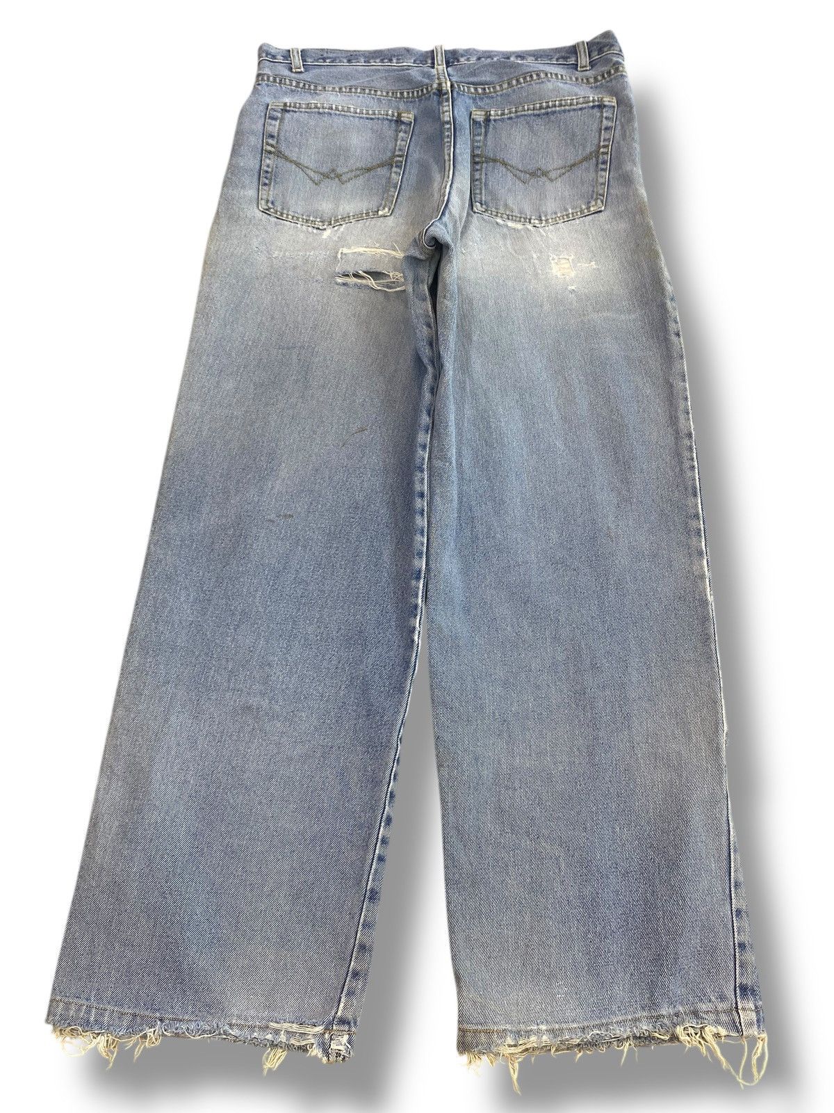 Japanese Brand Japanese Brand Distressed Light Wash Style Loose Jeans Size US 32 / EU 48 - 3 Thumbnail
