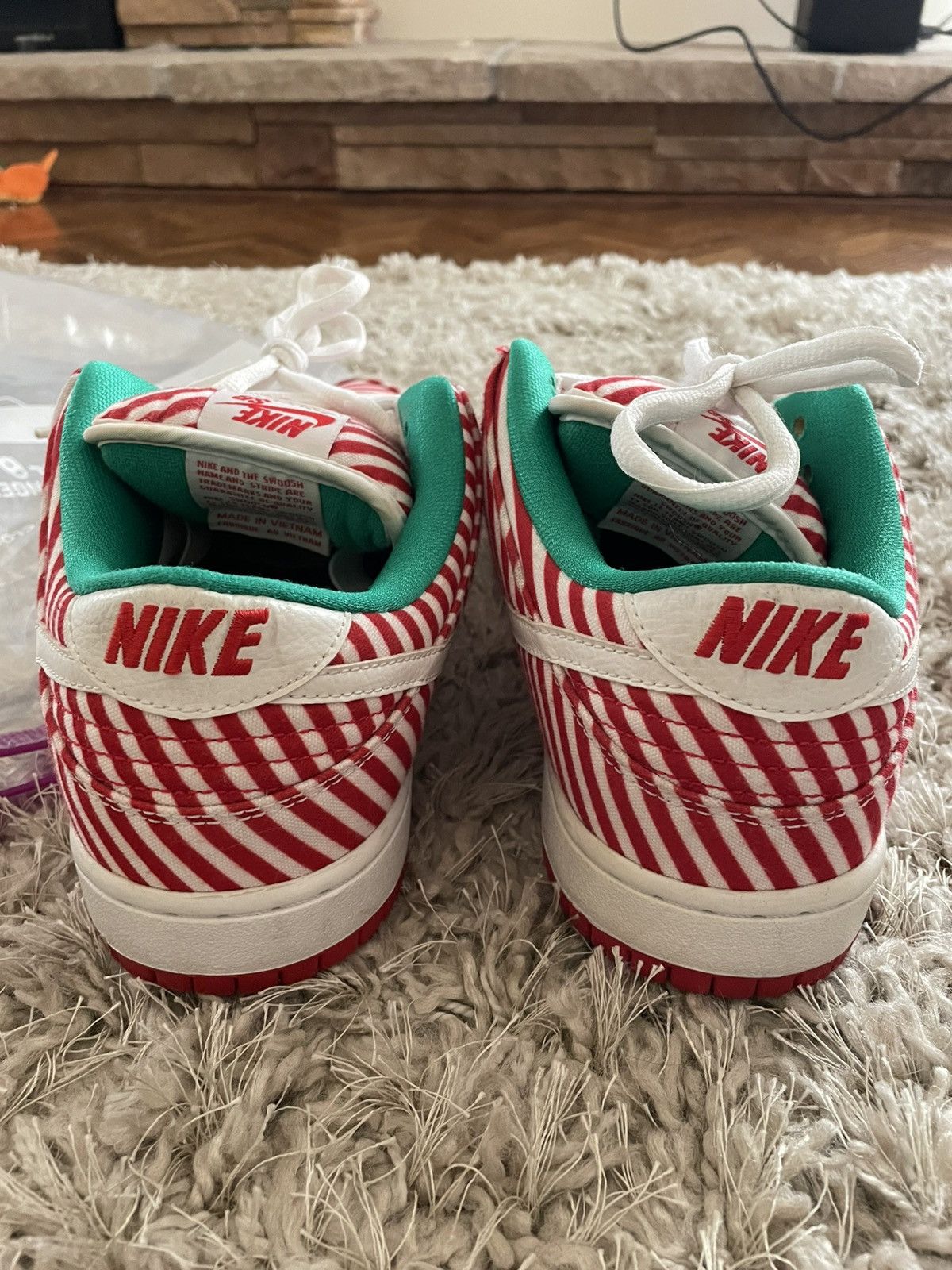 Nike SB Nike SB Candy Cane Size US 9.5 / EU 42-43 - 6 Thumbnail