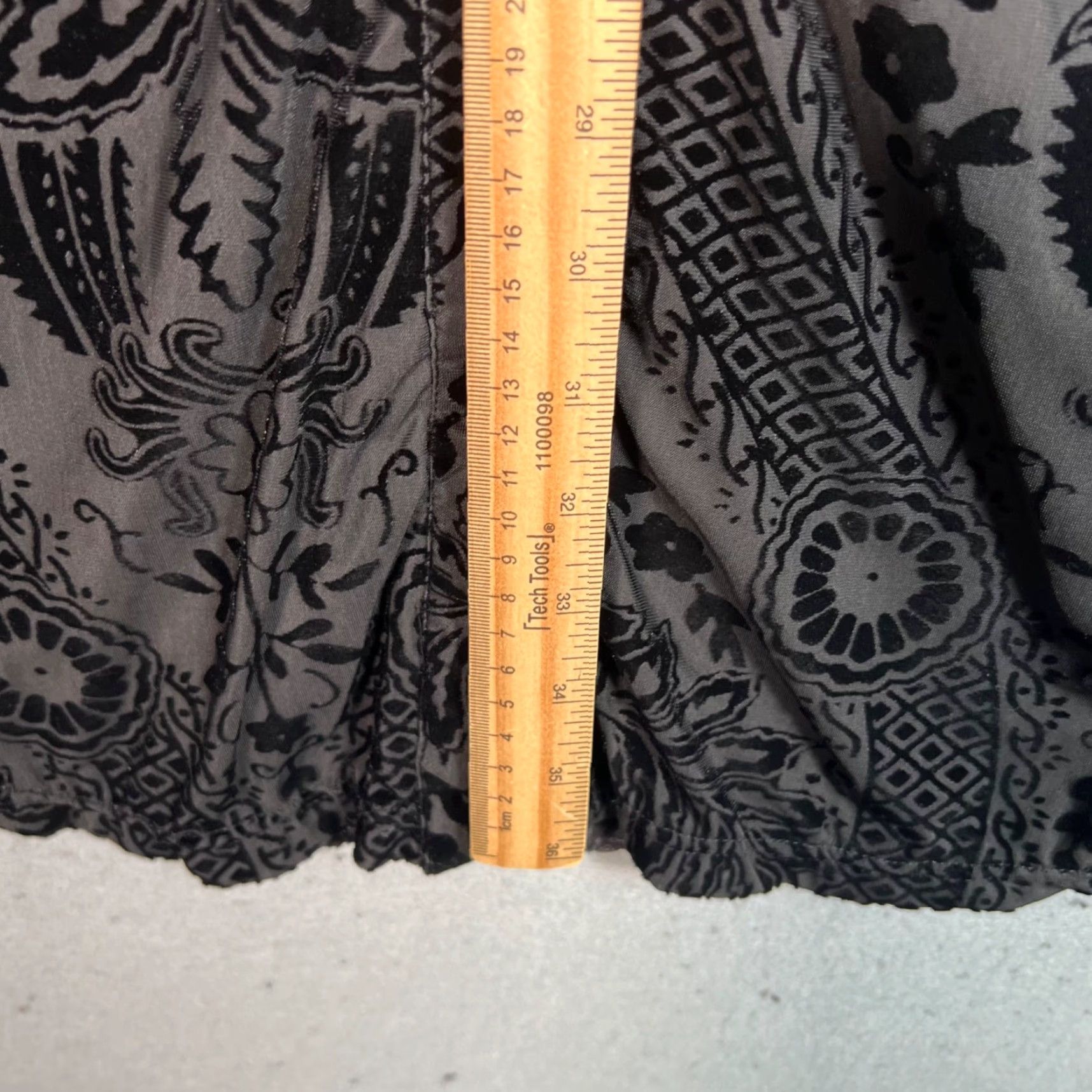 Vintage VINTAGE 12th Tribe Dress Womens Large Black Velvet Patterned Long Sleeve Shirt Size L / US 10 / IT 46 - 7 Thumbnail