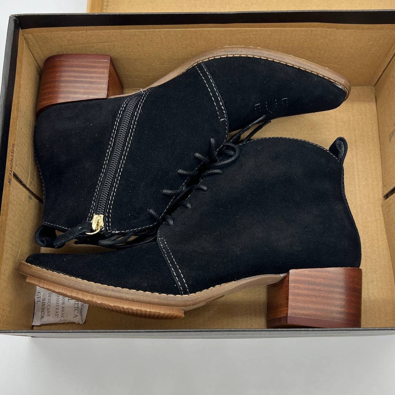 Other Suede Lace Up Ankle Boot Womens Black Heel Size 6.5 M Size US 6.5 / IT 36.5 - 7 Thumbnail