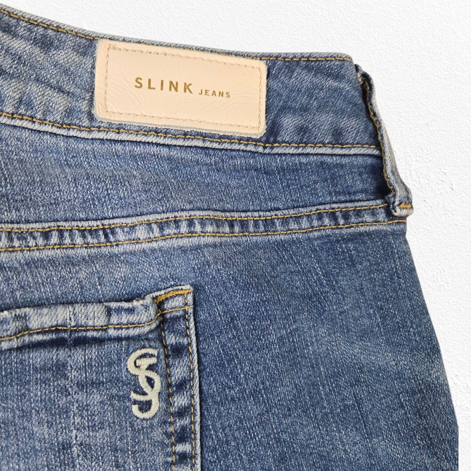 Other Medium Wash Distressed Curvy Straight Jeans Size 16 Size 38" / US 16 / IT 52 - 8 Thumbnail