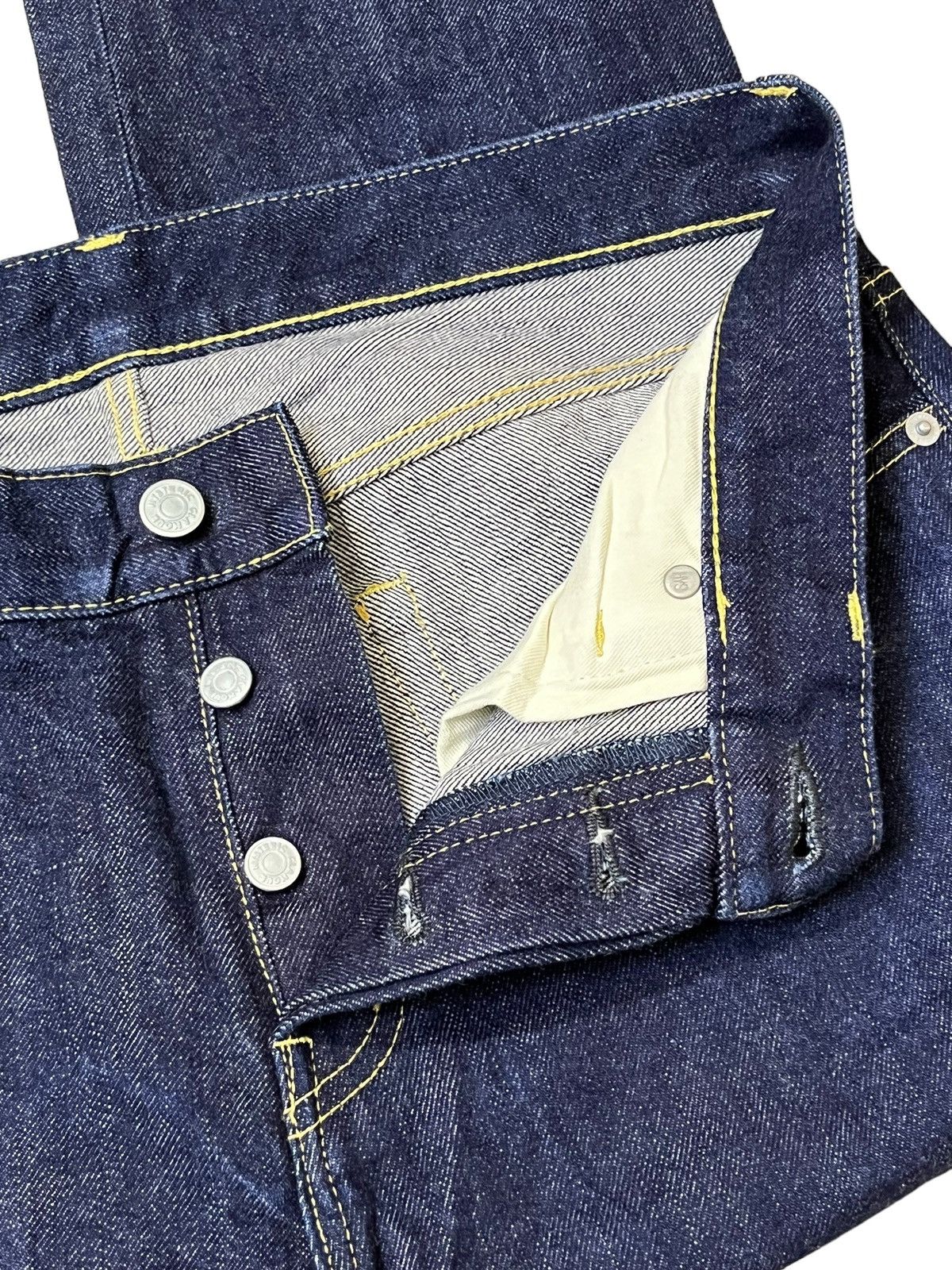 Hysteric Glamour HYSTERIC GLAMOUR (SAMPLE)STUDDED POCKET SELVEDGE DENIM JEAN Size US 32 / EU 48 - 10 Thumbnail