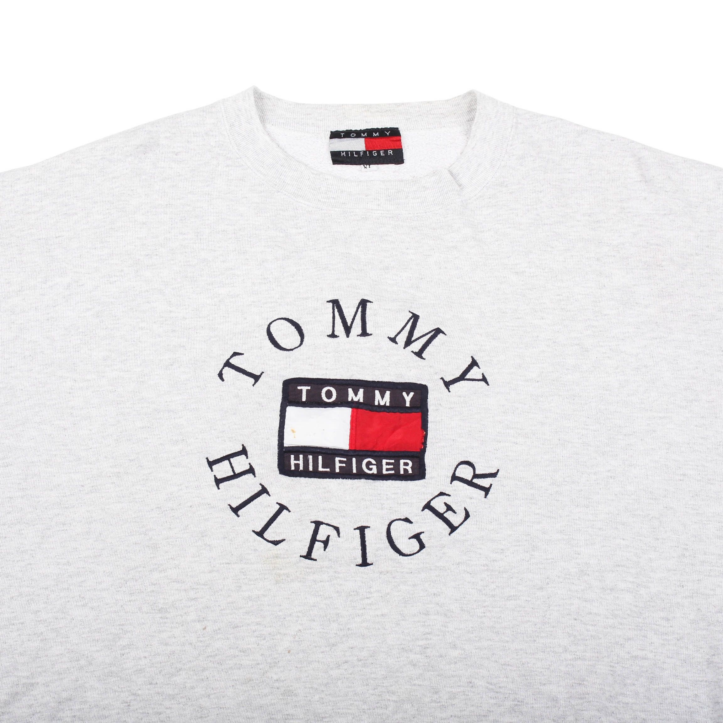 Tommy Hilfiger Tommy Hilfiger Crewneck Sweatshirt Big Logo 90s Size US XL / EU 56 / 4 - 3 Thumbnail