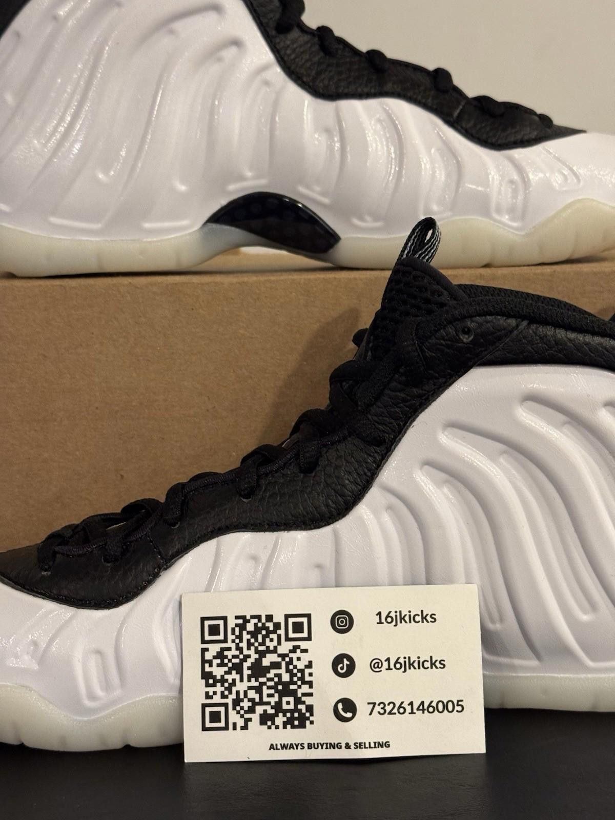 Nike Nike Little Posite One “Penny PE” GS Size 7Y White Black Size US XXS / EU 40 - 2 Thumbnail